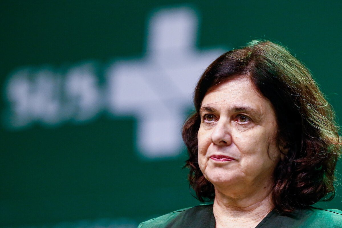 Nísia Trindade tem “zero chance” de sair do Ministério da Saúde | Metrópoles