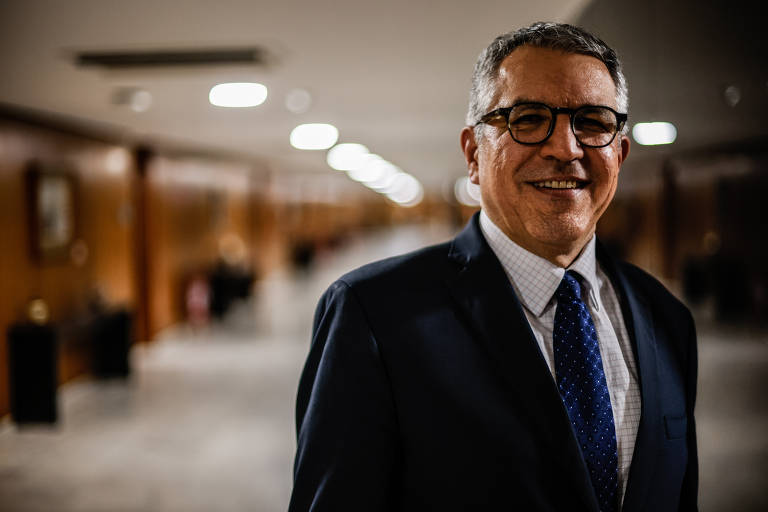 Este é Alexandre Padilha