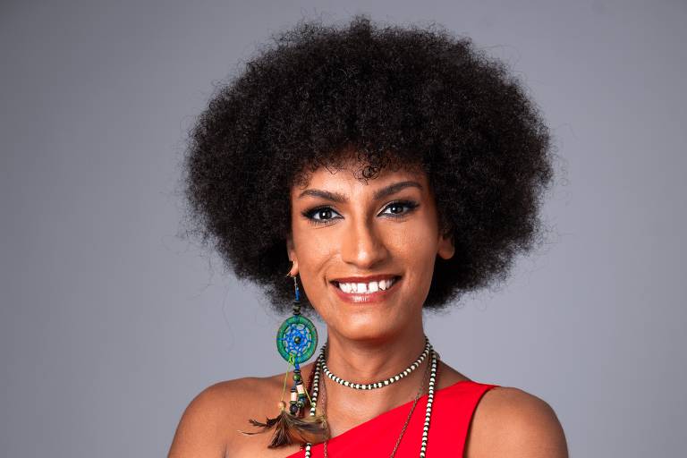 Justiça manda Meta fornecer dados de quem atacou candidata - 03/10/2024 - Mônica Bergamo - Folha