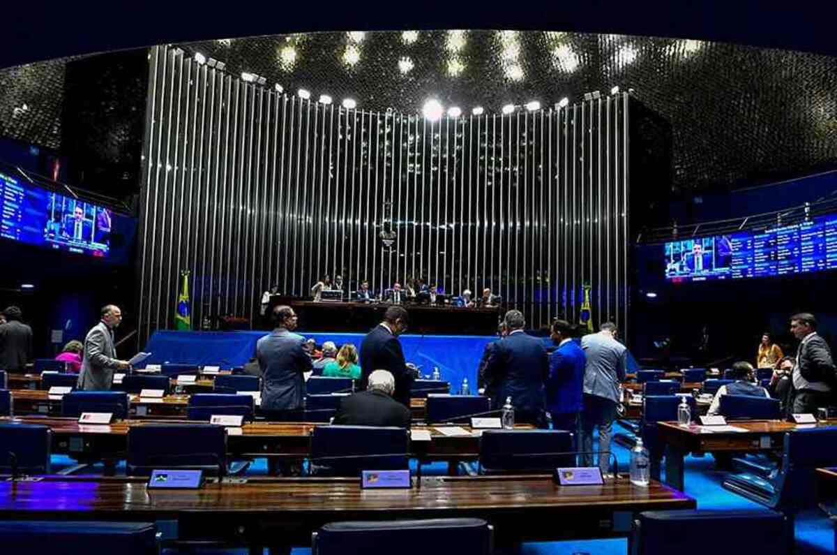 O projeto da deputada Benedita da Silva (PT-RJ), que incentiva a identificação de violências e abusos sexuais contra crianças e adolescentes - (crédito: Waldemir Barreto/Agência Senado )