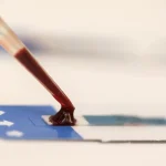 Fiocruz e Ministério da Saúde lançam curso gratuito para qualificar profissionais em testes rápidos de HIV, sífilis e hepatites no SUS