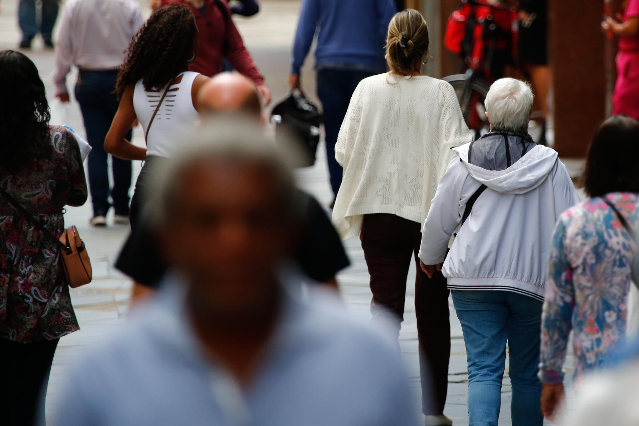 Mulheres brancas, heterossexuais, com mais de 50 anos: o perfil de quem convive com HIV no RS | GZH