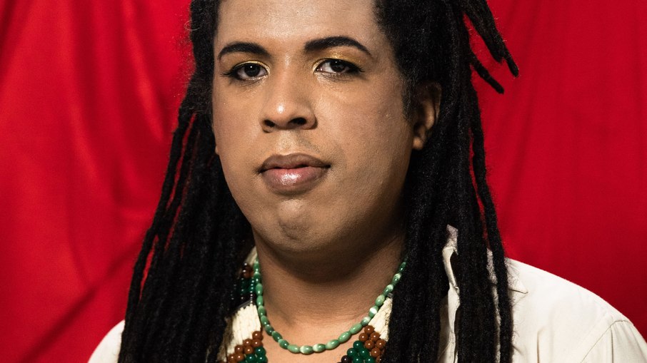 Hela Santana assina o roteiro de 'Pajubá'