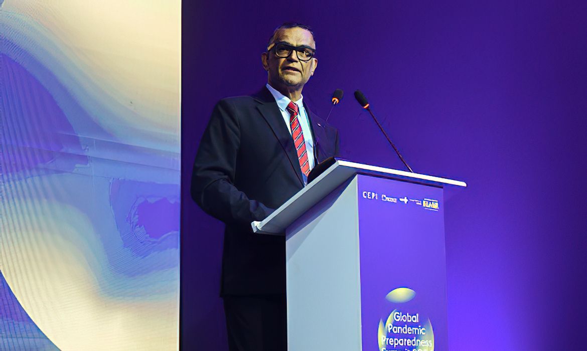 Rio de Janeiro (RJ) 30/07/2024 - O presidente da Fiocruz, Mario Moreira, afirmou que o desafio é garantir que as vacinas desenvolvidas possam ser produzidas em escala mundial e distribuídas de forma igualitária. Foto: Peter Ilicciev/Fiocruz