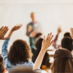 Curso de educação popular em saúde para o cuidado da população em situação de rua recebe inscrições até 9 de agosto