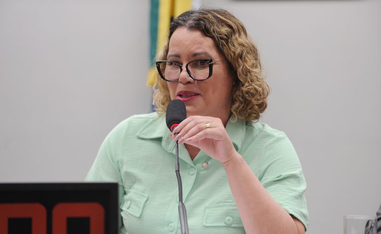 Audiência Pública - Apresentação Secretaria Nacional Esporte Amador. Dep. Nely Aquino (PODE - MG)