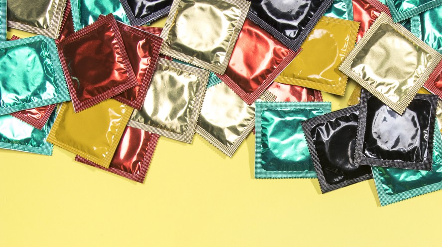 Camisinhas devem ser usadas em todas as relações sexuais