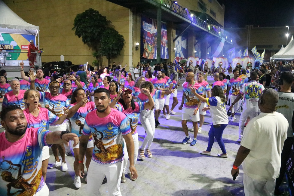 Galeria de fotos: apresentação do Paraíso do Tuiuti na Cidade do Samba - Carnavalesco