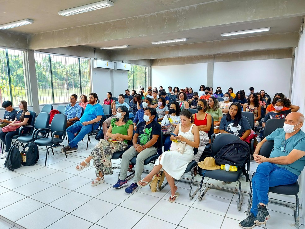Terceiro Colóquio de Literatura discute o tema 'Vozes LGBTQIAPN+' e apresenta literatura queer — Foto: Arquivo pessoal