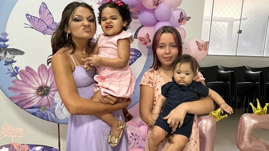 Jéssica Mattar convive com HIV há três anos e é mãe de Isadora, de 15 anos, Isabella, de 13 anos, Maria Eduarda, de um ano, e André Luis, de dez meses