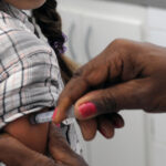 Desmonte das políticas de educação sexual leva ao crescimento de epidemias de ISTs entre a juventude, destaca Jornal da USP