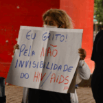 Folha de S. Paulo: Bolsa Família reduz em até 55% mortes por aids entre mulheres pobres