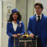 Metrópoles: A história real de Máscaras de Oxigênio Não Cairão Automaticamente