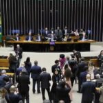 O Globo: Câmara aprova ‘SUS da Educação’, que prevê prontuário escolar e base única de dados educacionais