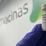 Vacina brasileira contra covid entra na fase final de estudos, segundo Agência Brasil