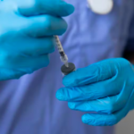 O Globo: Como funciona injeção aprovada no país que previne a infecção pelo HIV em quase 100%