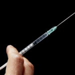 G1: Injeção aprovada pela Anvisa que previne em quase 100% o HIV é uma vacina? Entenda