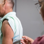 Ministério da Saúde inicia estratégia piloto de vacinação contra a dengue com imunizante 100% nacional