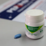 Zero Hora: Um terço dos gaúchos que usavam terapia preventiva contra o HIV abandonou o tratamento em 2025