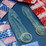 Dia da Camisinha: mesmo com uso em queda, preservativo é opção segura de prevenção