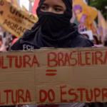 Brasil registra 15 estupros coletivos por dia entre 2022 e 2025, segundo dados do Ministério da Saúde – G1