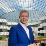 ‘A crise climática já impacta os serviços de saúde’, alerta presidente do Einstein – Veja