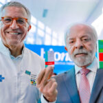 Em visita à Bionovis, presidente Lula e ministro Padilha destacam fortalecimento da indústria para produção de medicamentos para o SUS