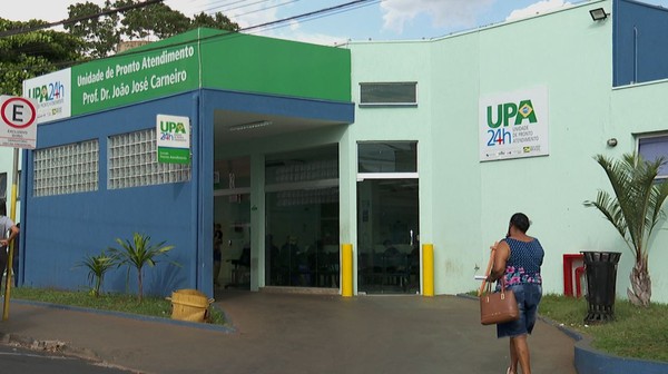 Paciente relata angústia e depressão após ter teste de HIV positivo confirmado em voz alta em UPA no interior de SP: ‘Não estou conseguindo me alimentar’ – G1