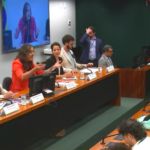 Lenacapavir, injeção semestral contra o HIV, expõe impasse entre inovação e acesso no SUS