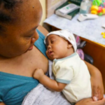 Bahamas recebem certificação da OMS por eliminar transmissão vertical de HIV e hepatite B