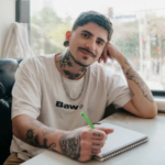 UOL: ‘Fui investigar tosse, descobri HIV e tive pânico de contar para a família’