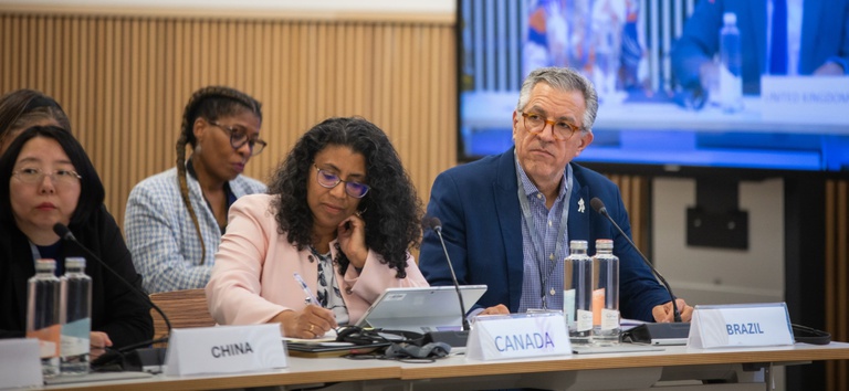 Ministro da Saúde defende multilateralismo, acesso à inovação e justiça climática em Assembleia da OMS, em Genebra