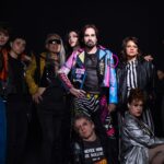 Johnny Hooker homenageia vítimas da epidemia de HIV/Aids em videoclipe com estética pós-punk – PapelPop