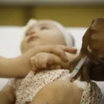 Vacina pneumocócica: SUS começa oferta de novo imunizante que amplia proteção; saiba quem pode receber – O Globo