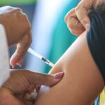 Dia D de vacinação contra 20 doenças acontece neste sábado (22) em todo o país