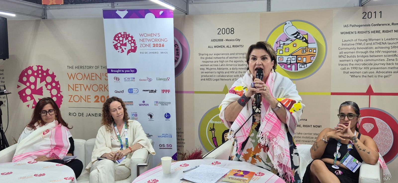 Ministra Márcia Lopes prioriza diálogo entre governo e sociedade civil durante a AIDS 2026