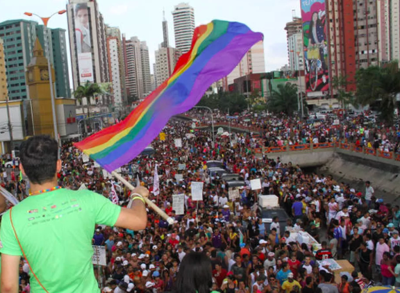 Às vésperas das eleições, 24ª Parada do Orgulho LGBTI+ do Pará leva direitos, cidadania e futuro às ruas de Belém