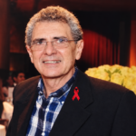 Da ciência ao ativismo, novas homenagens destacam legado de Paulo Teixeira na resposta ao HIV