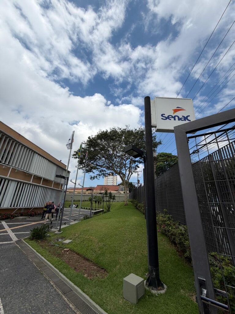 Senac e prevenção : alunos do bairro da Penha recebem roda de conversa que conecta informação e saúde