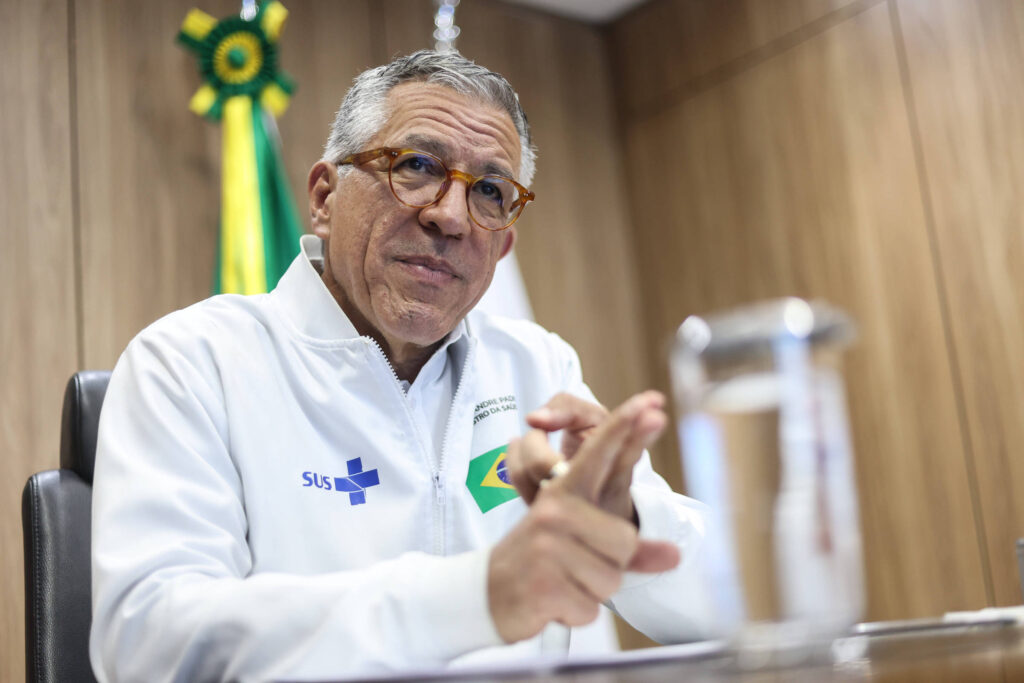 Folha de S. Paulo: Vamos enterrar de vez a tabela SUS, diz Padilha sobre modelo que vigora há quase 30 anos na Saúde