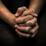 “O que mata é o preconceito”: testagem precoce e tratamento ampliam perspectivas para quem vive com HIV, informa Gaúcha Atualidade